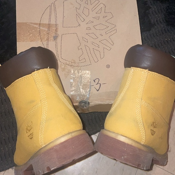 CONSTRUCTION TIMBERLAND 
SCUFF PROOF WHEAT - Picture 5 of 6